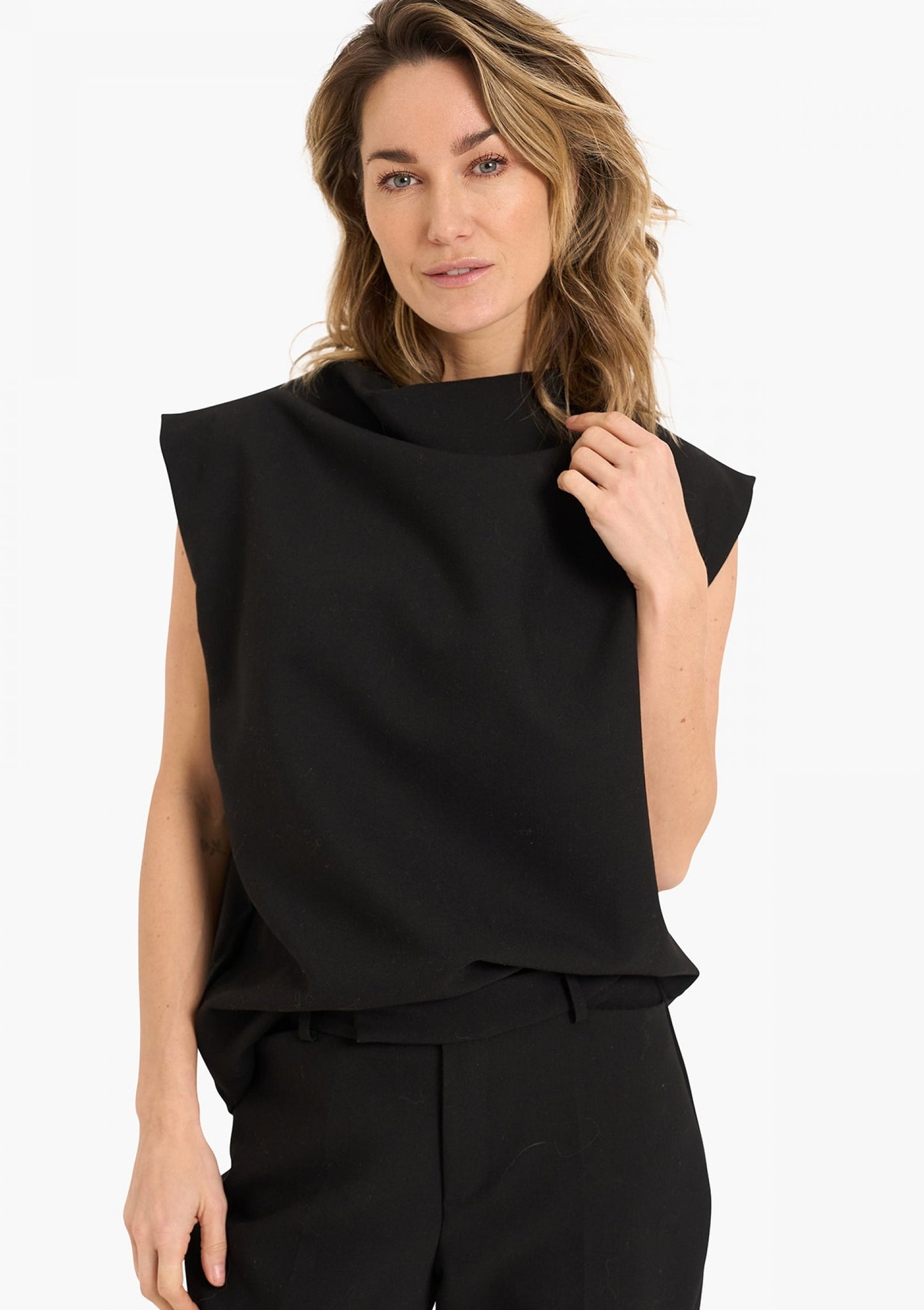 Aimee The Label Robert Blouse